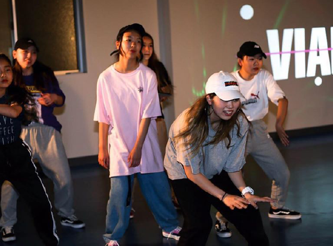ABOUT ダンススタジオVIANについて